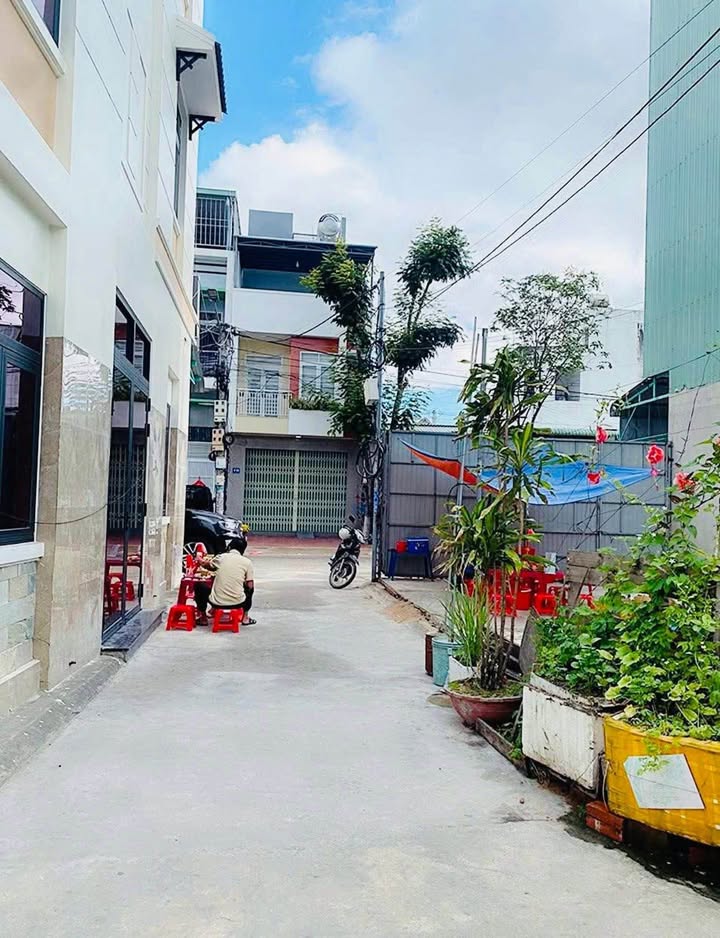 Đất nền Quy Nhơn 64m² giá 2.49 tỷ - Sổ đỏ chính chủ!