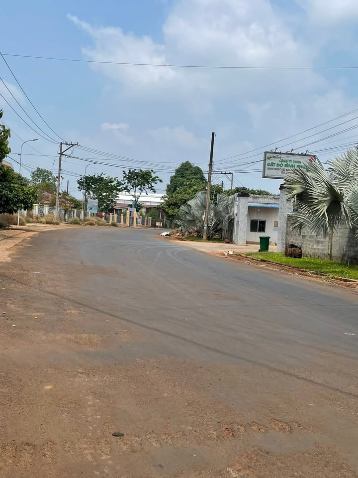 Đất nền Chơn Thành 570m² - Mặt tiền đường lớn, giá tốt bất ngờ!