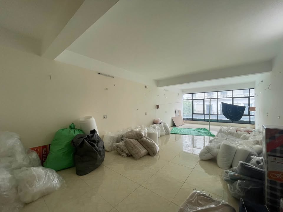 Cho thuê nhà mặt tiền Nguyễn Du, 80m², 20 triệu/tháng - Kinh doanh sầm uất