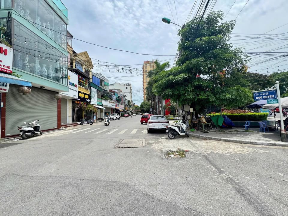 Nhà phố Ngô Quyền Thanh Hóa 203m² - Mặt tiền kinh doanh đắc địa!