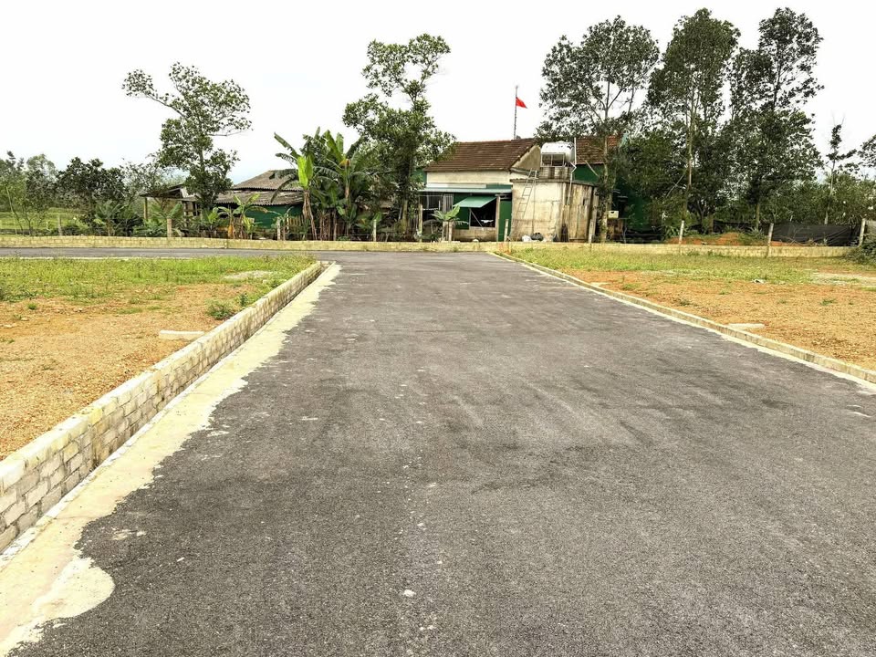 Bán đất Hà Linh, Hương Khê 136m² giá 600 triệu - Sổ đỏ chính chủ