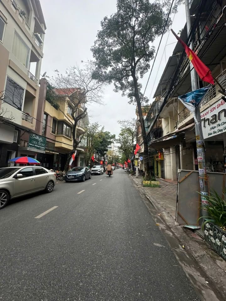 Nhà Mặt Tiền Lô Góc 70m² Trung Tâm Nhà Hát Lớn, Hải Phòng - 32 Tỷ