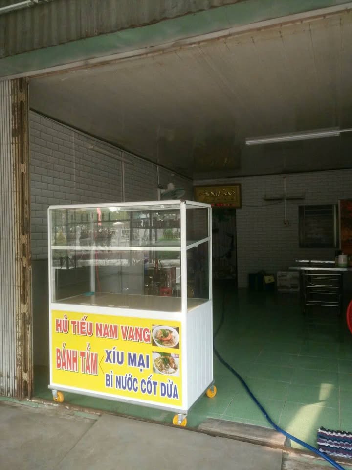 Cho thuê mặt bằng mặt tiền 104 Ngô Quyền, Phường 9, TP. Cà Mau - 124.8m², vị trí đắc địa