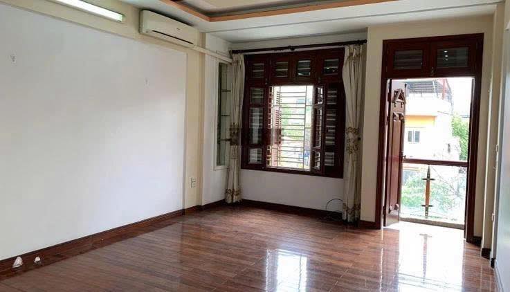 Nhà riêng Ngõ 176 Mai Dịch, Cầu Giấy 75m² - Ô tô vào tận nhà!