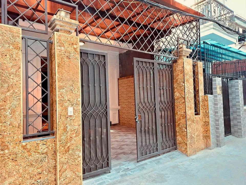 Nhà Mặt Ngõ 91m² Lê Chân, Hải Phòng - 5 Tầng, 5PN, Tặng Nội Thất