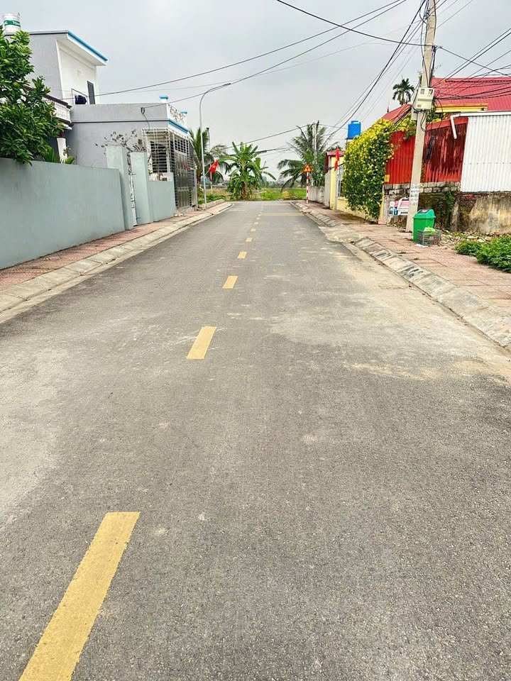 Bán Đất Mặt Đường Thôn Thấp Linh, Kiến Thụy - 129m² Giá Dưới 3 Tỷ