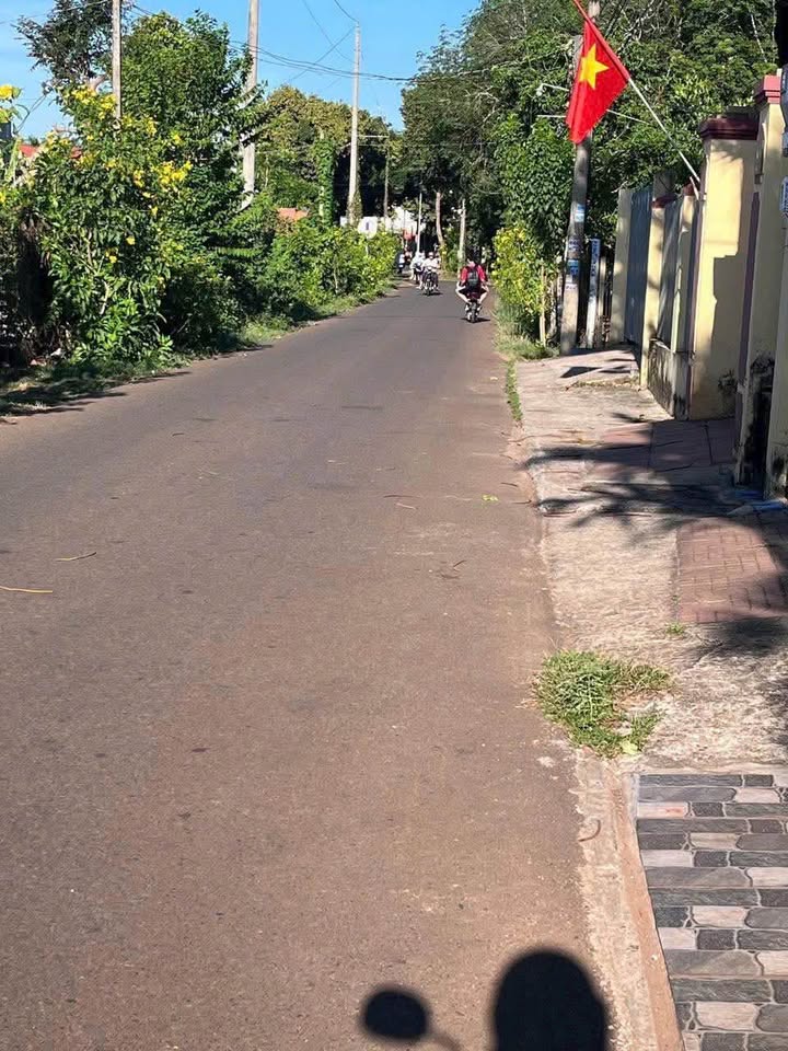 Đất Nền 500m² Mặt Tiền Lạc Long Quân, Ngãi Giao - 3.1 Tỷ