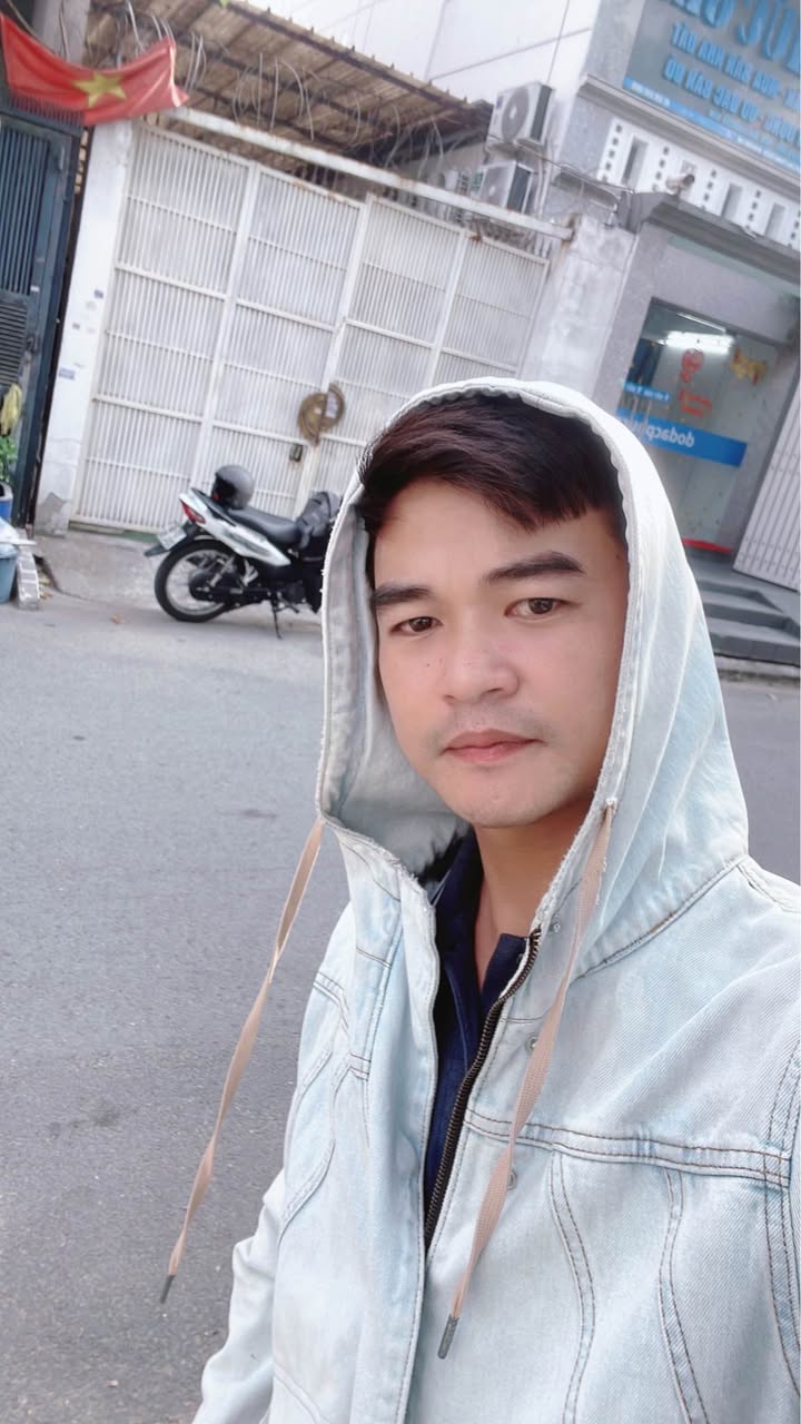 Nhà Phố Võ Văn Kiệt 76m² 5 tỷ - Vị trí đắc địa, đầu tư sinh lời!