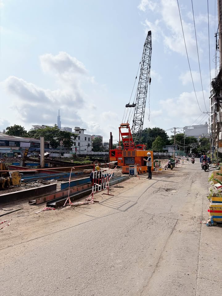 Đất Vàng Bình Thạnh 90m² Mặt Tiền Rạch Xuyên Tâm, GPXD 7 Tầng