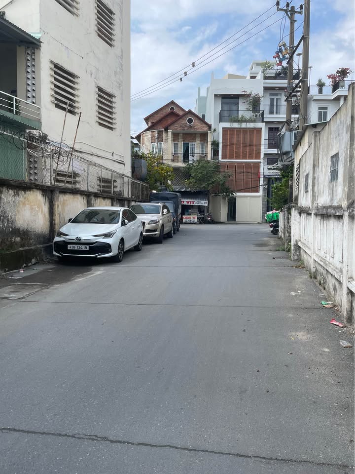 Nhà Kiệt Ô Tô Ông Ích Khiêm, Hải Châu - 66m² 2 Tầng - Giá 5.1 Tỷ