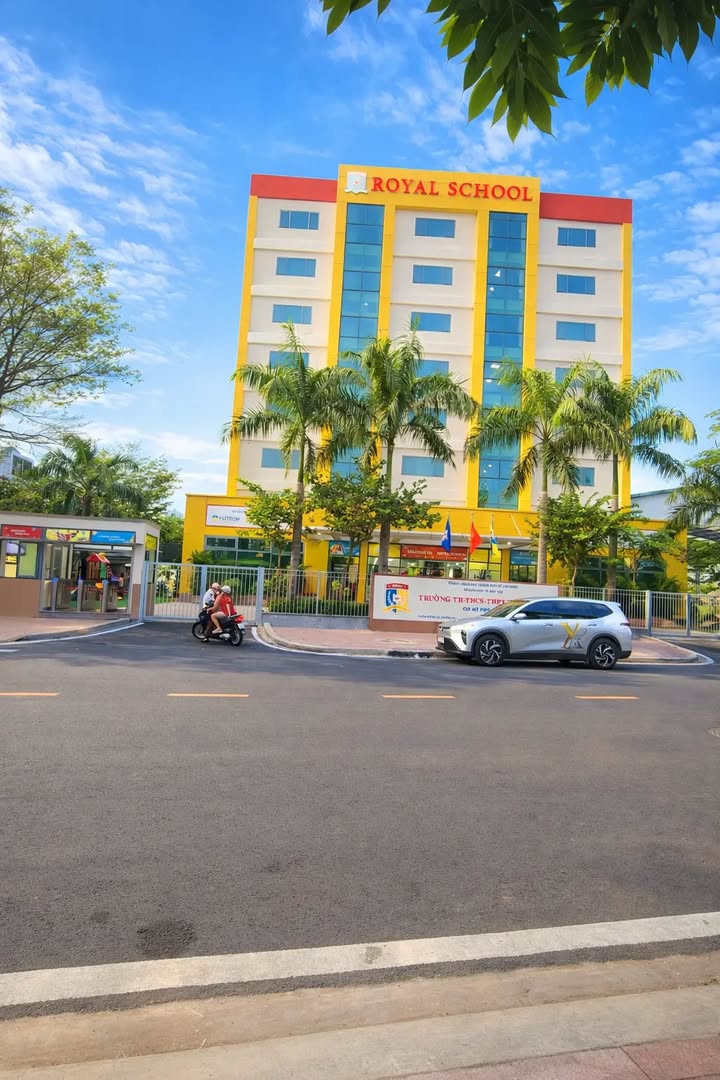 Nhà Mặt Tiền Kinh Doanh 20m KDC Nam Hùng Vương, Bình Tân - 11 Tỷ