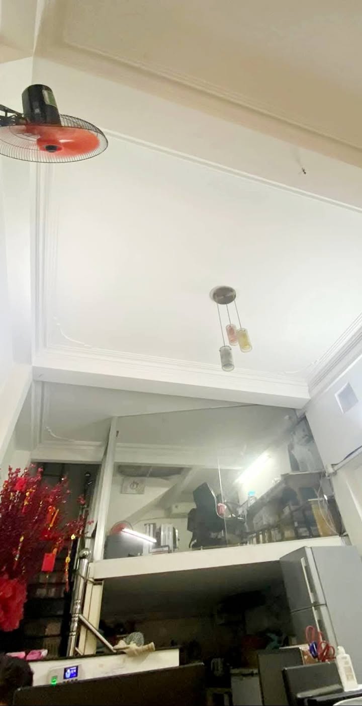 Nhà 5 Tầng Lý Thường Kiệt Q10 - 52m² - Sổ Hồng Riêng - Dưới 8 Tỷ