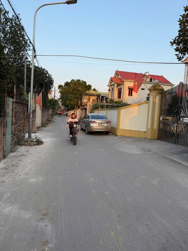 Đất nền Nhân Hòa Quế Võ 80m² 1 tỷ - Đường to ô tô đỗ cửa!