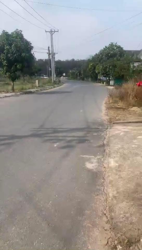 Đất nền Long Thành 140m² 2 tỷ - Sổ đỏ chính chủ, tiềm năng tăng giá!