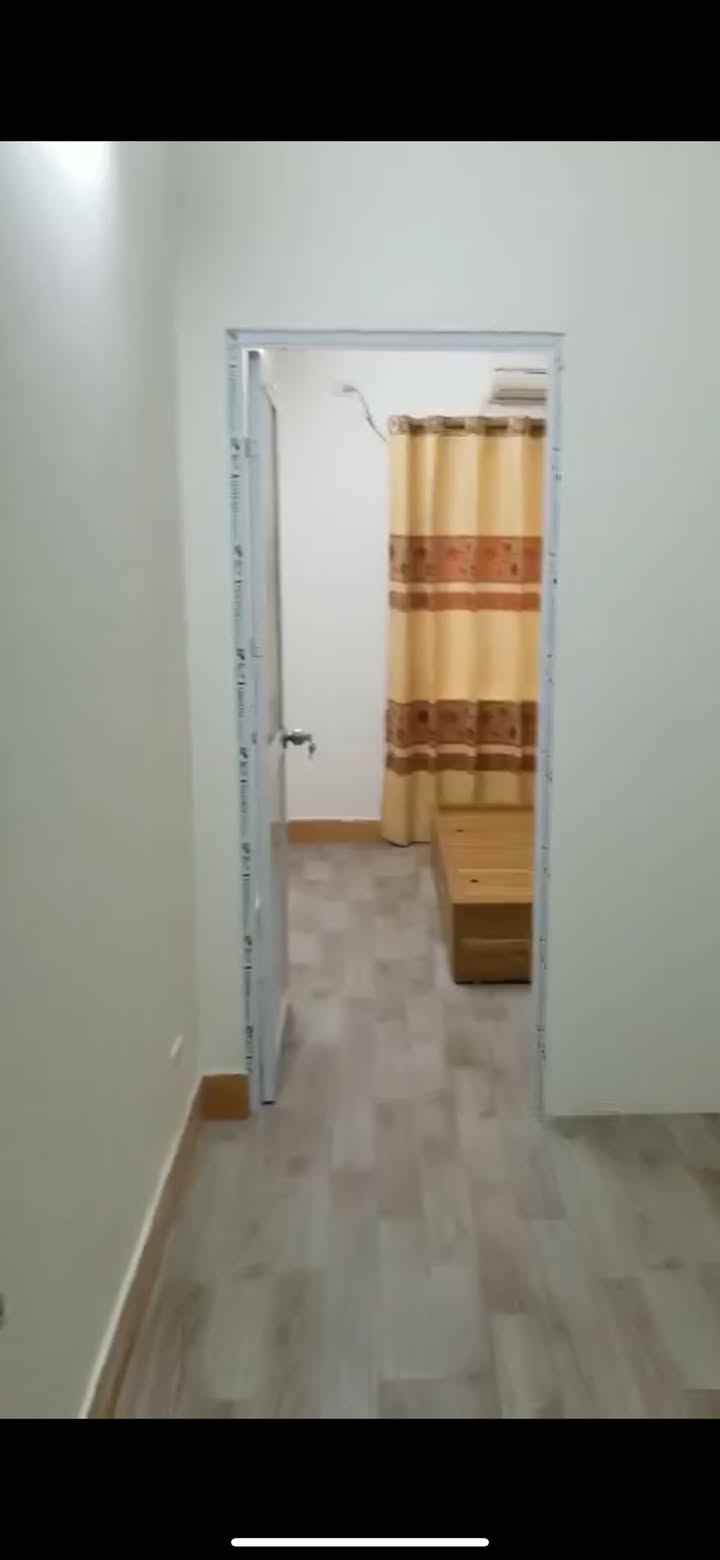 Cho thuê phòng 1N1B Nguyễn Khánh Toàn, Cầu Giấy - 3.8 triệu/tháng