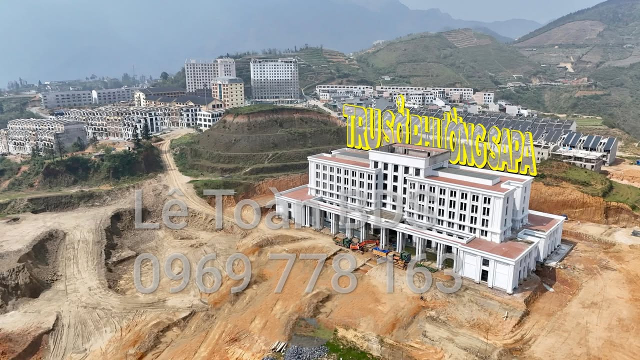 Nhà phố Sa Pa 90m² - Sổ đỏ chính chủ, ô tô vào tận nhà!