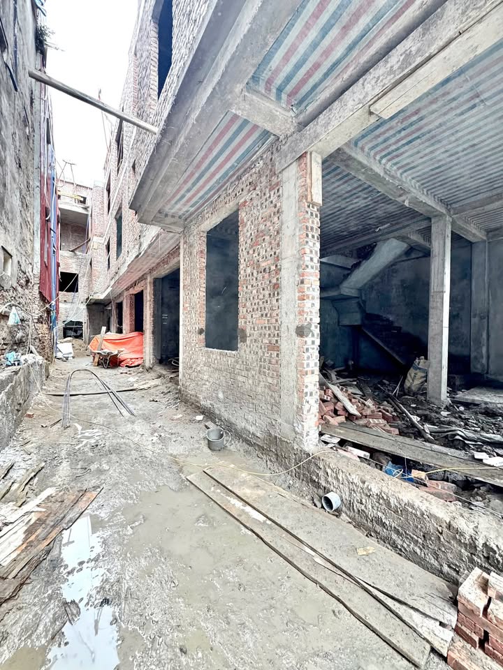 Nhà riêng Văn Cao 47m² - Vị trí đẹp, ô tô vào tận nhà!