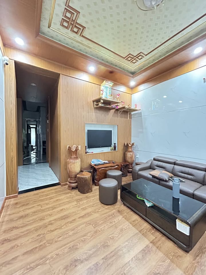 Nhà Phố Phạm Như Xương 296m² giá 4 tỷ - Đầu tư sinh lời ngay!