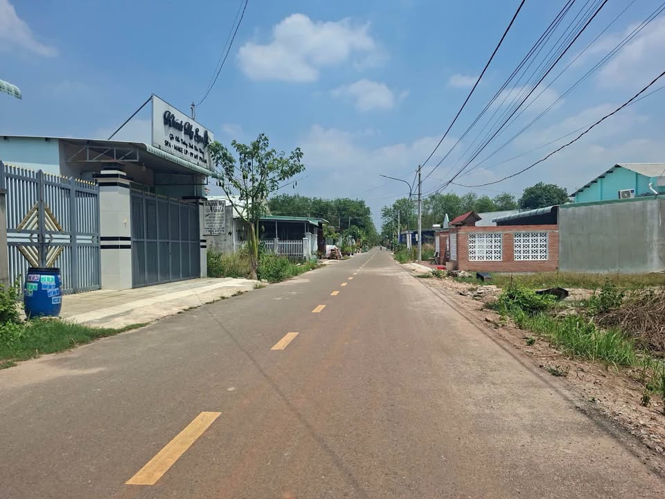 Nhà Mặt Tiền Kinh Doanh Cần Giờ - 200m² - Sẵn Sàng Khai Thác