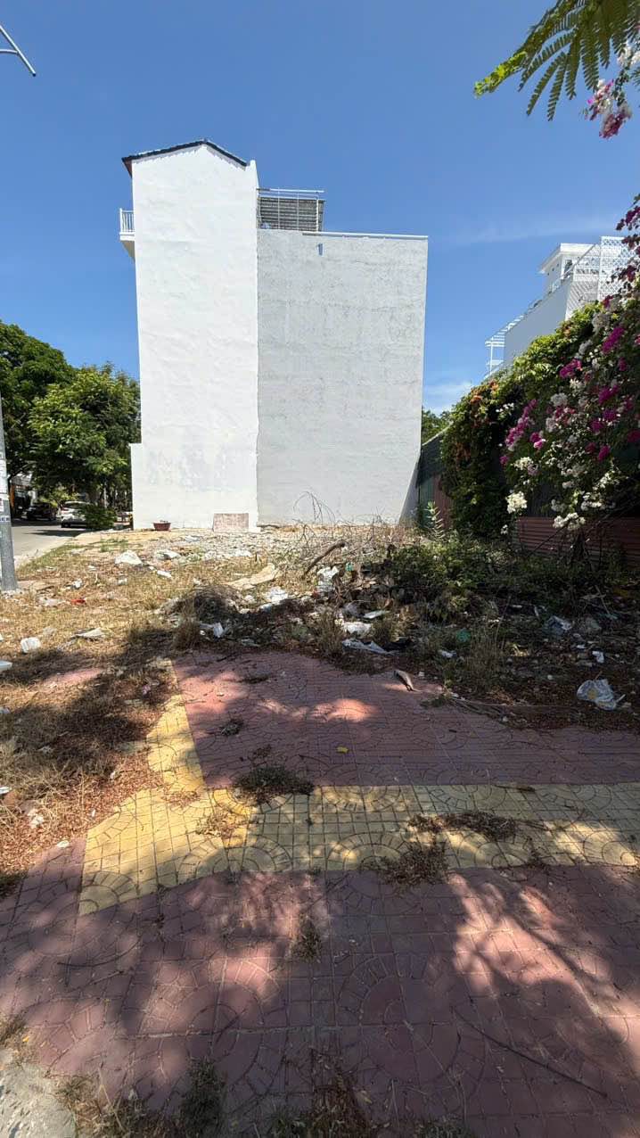 Đất Nền Góc K1-BT10 Đà Lạt - 176m² - Đối Diện Hoàng Hôn