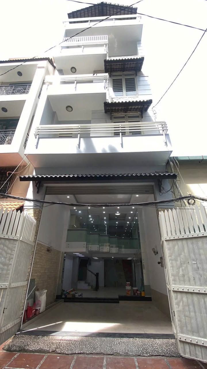 Nhà phố cho thuê Trần Hưng Đạo Q1 80m² - Thích hợp KD đa ngành!