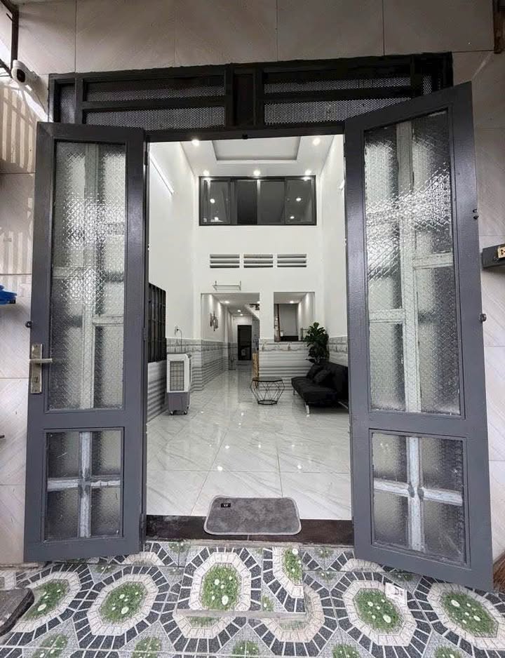 Nhà riêng Quận 12 50m² chỉ 2,88 tỷ - Giá tốt hiếm có!