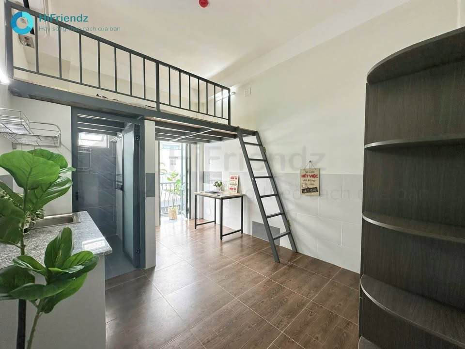 Phòng Cho Thuê Lê Văn Việt, Thủ Đức - Full Nội Thất, Ban Công Thoáng!