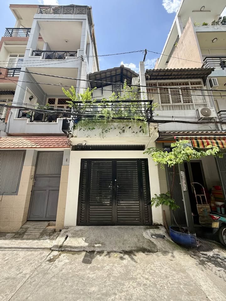 Nhà riêng Phú Nhuận 45m² giá 9 tỷ - Ô tô vào tận nhà!