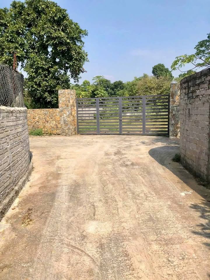 Đất Vườn Yên Bài Ba Vì 2800m² Sổ Đỏ - View Suối Thơ Mộng