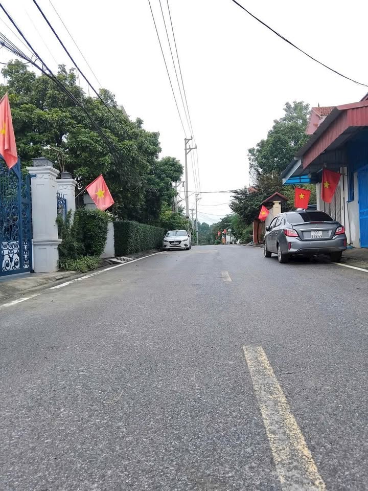 Bán Đất 80m² Xuân Mai, Hà Nội - 800 Triệu, Ô tô Đỗ Cửa, Gần Chợ & Trường Học