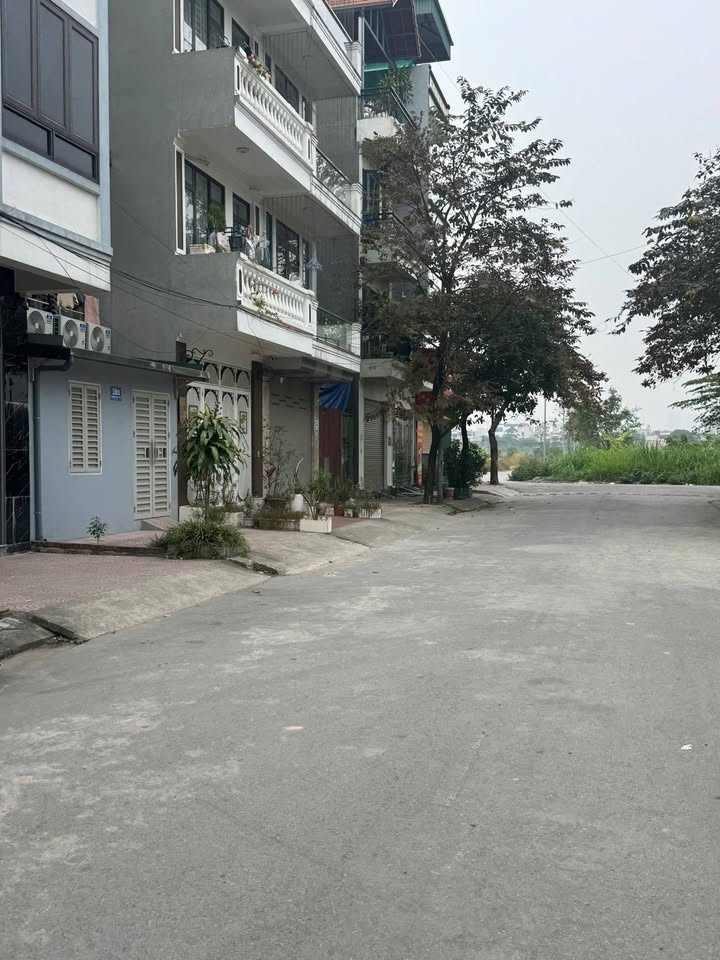 Đất Đấu Giá Phú Lương 1 (56m²) - Sổ Đỏ Chính Chủ, Giá 12.8 Tỷ