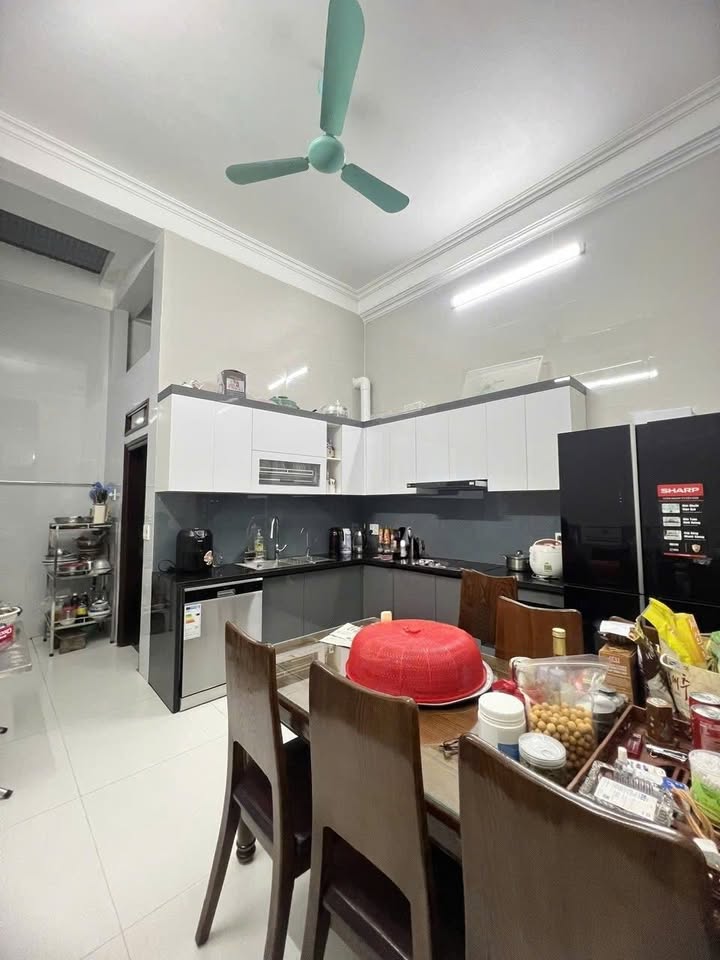 Nhà 3 tầng Đông Vệ, Thanh Hóa 78m² - Sẵn sàng ở ngay!