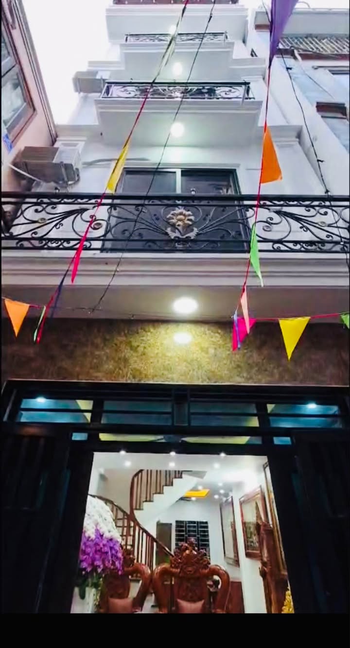 Nhà 5 tầng Yên Nghĩa 48m² giá 8.5 tỷ - Chính chủ bán!