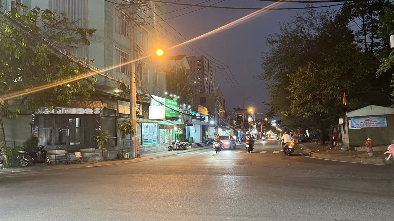 Nhà Mặt Tiền KD Sầm Uất Đường Số 41 (Hoàng Ngân), Q8 - 72m² - 8.5 Tỷ