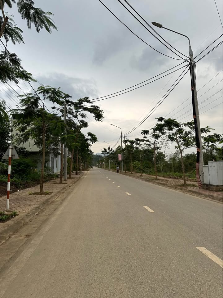 Đất KĐT Ngọc Kim Tuyên Quang 125m² - Lô Góc 2 Mặt Thoáng & Lô Trục Chính Giá Tốt