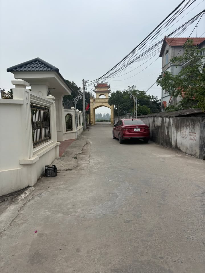 Đất Vàng Làng Châu Khê 110m² - Mặt Tiền 5m Đường To Giá 1 Tỷ