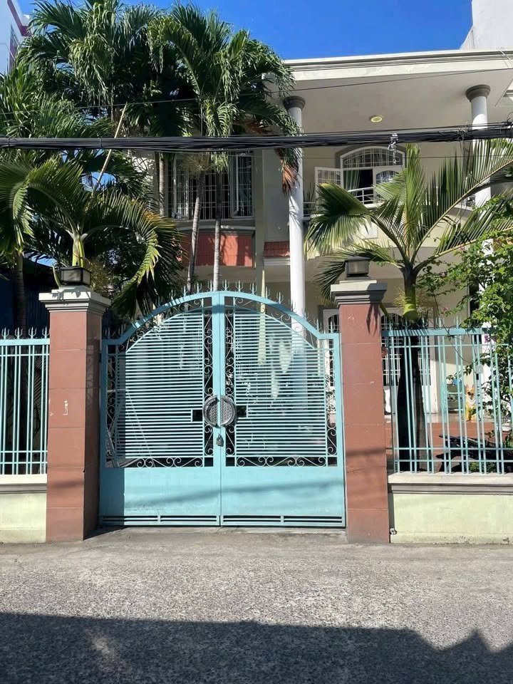 Biệt thự 200m² Phường Quyết Thắng - Sổ hồng riêng, giá 10 tỷ