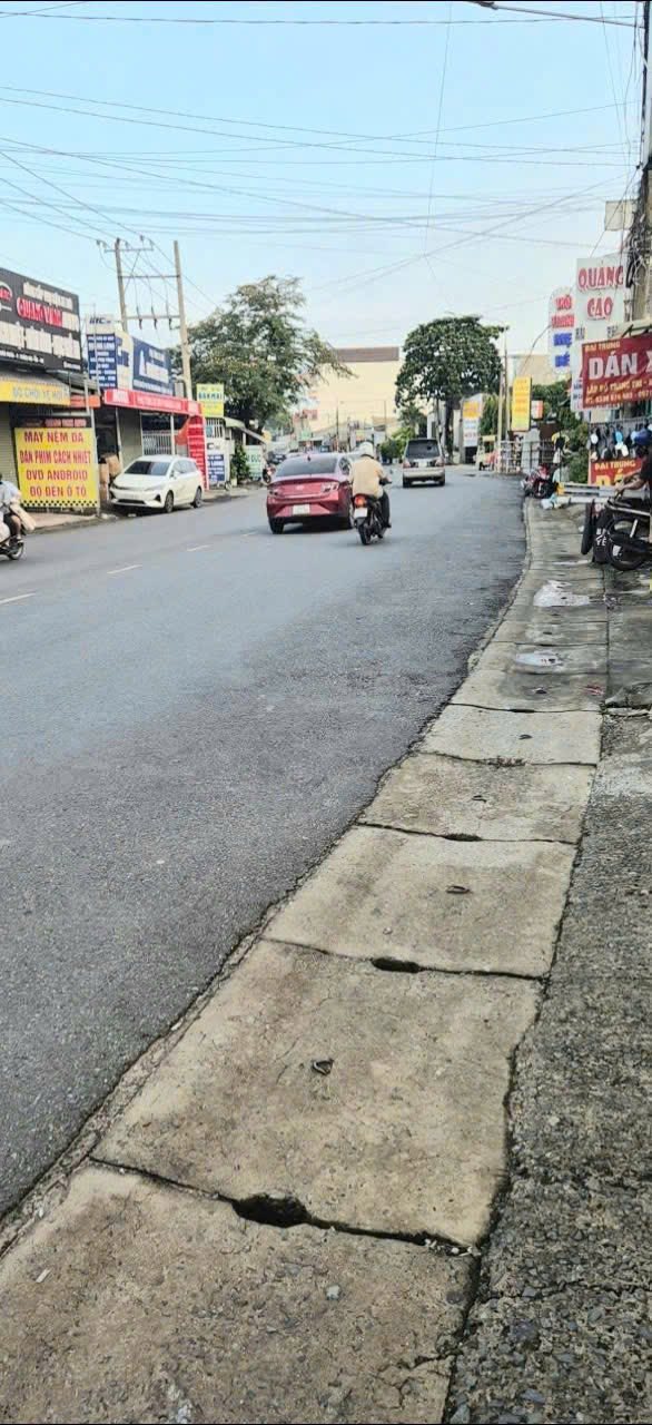 Nhà 2 Mặt Tiền Bùi Trọng Nghĩa, Trảng Dài - Kinh Doanh Đa Ngành 80m²