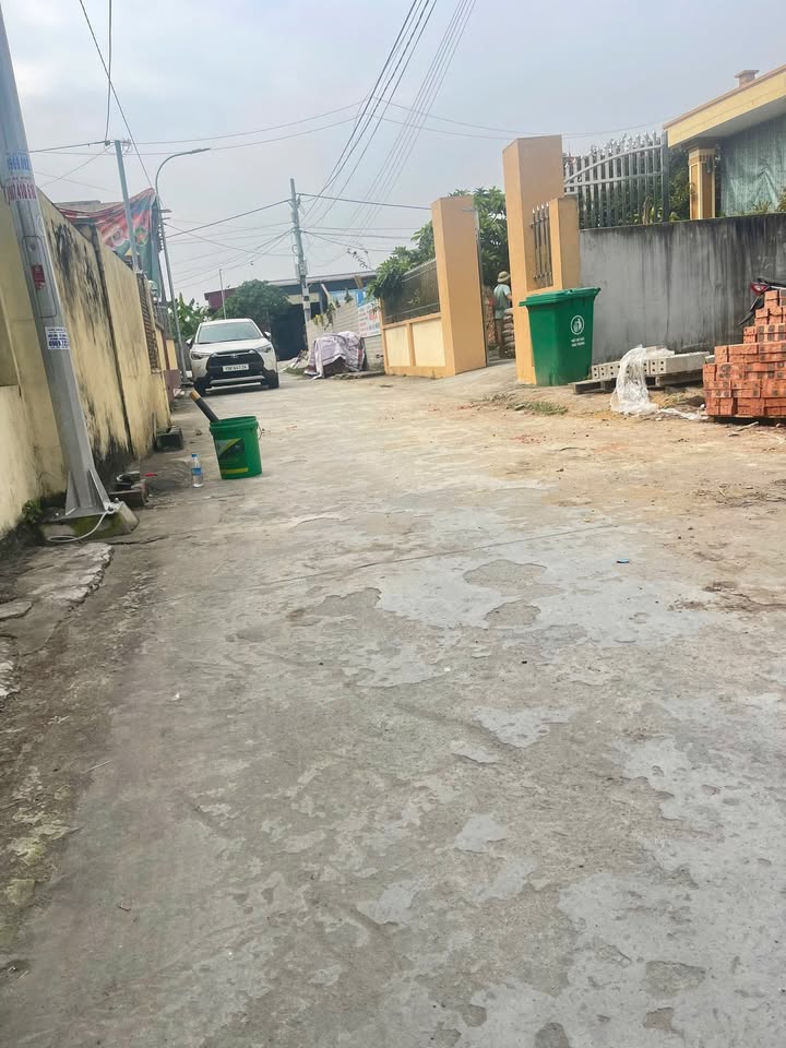 Bán Đất Lô Góc 2 Mặt Tiền Cẩm Văn, Hải Phòng - 74m² Giá 1 Tỷ