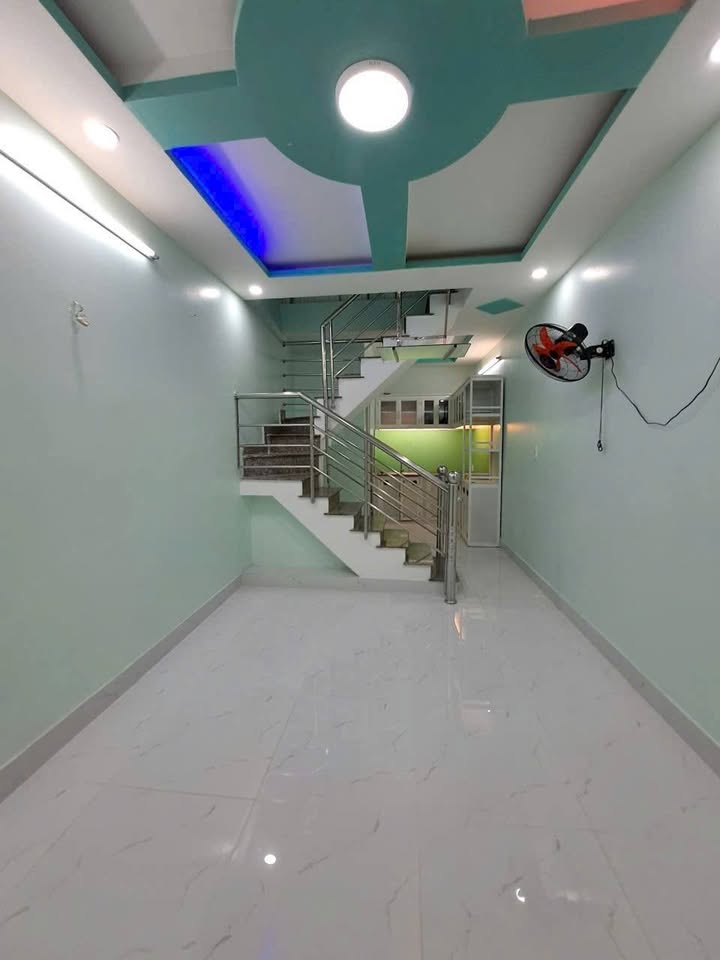 Nhà nguyên căn Hẻm Huỳnh Tấn Phát Nhà Bè 5.5 triệu - Sẵn sàng ở ngay!