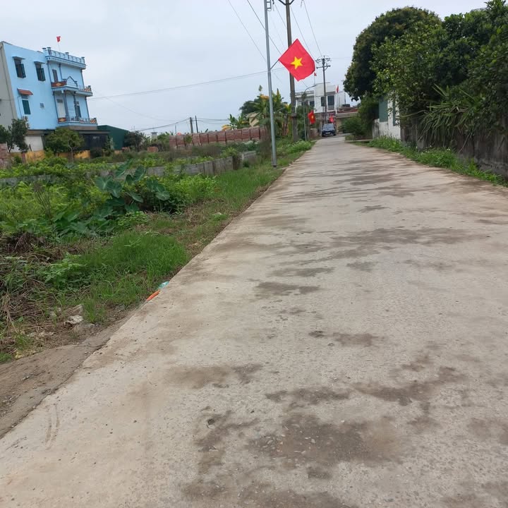 Đất nền Xã Hòa Bình Kiến Xương 110m² 9xx triệu - Đường to ô tô!