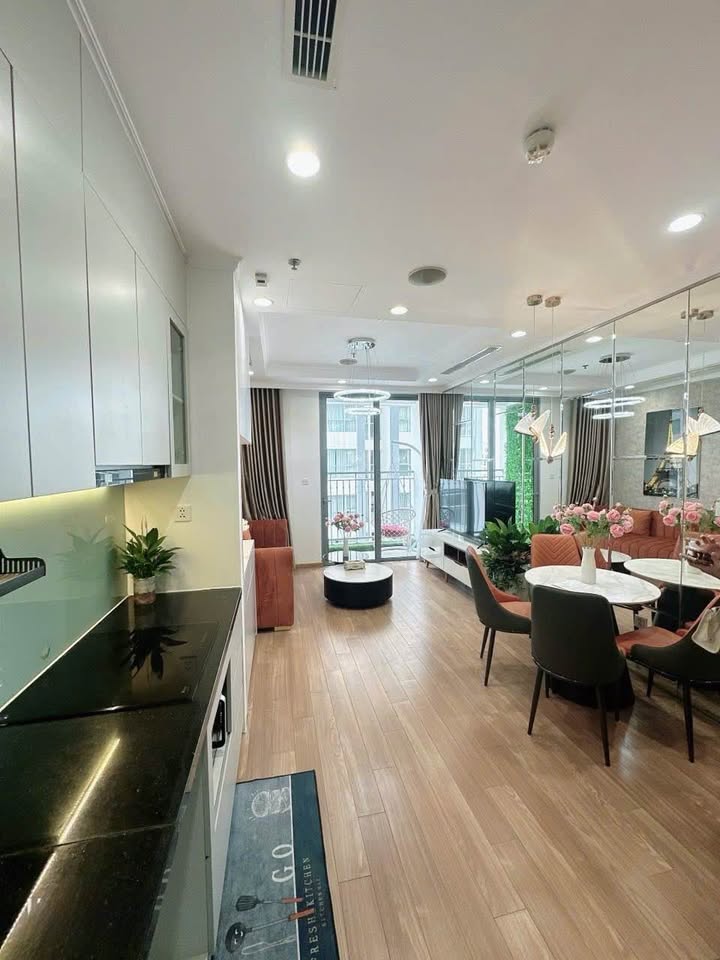 Chung cư P11 Cầu Giấy 68m² 2PN - Tầng trung view thoáng