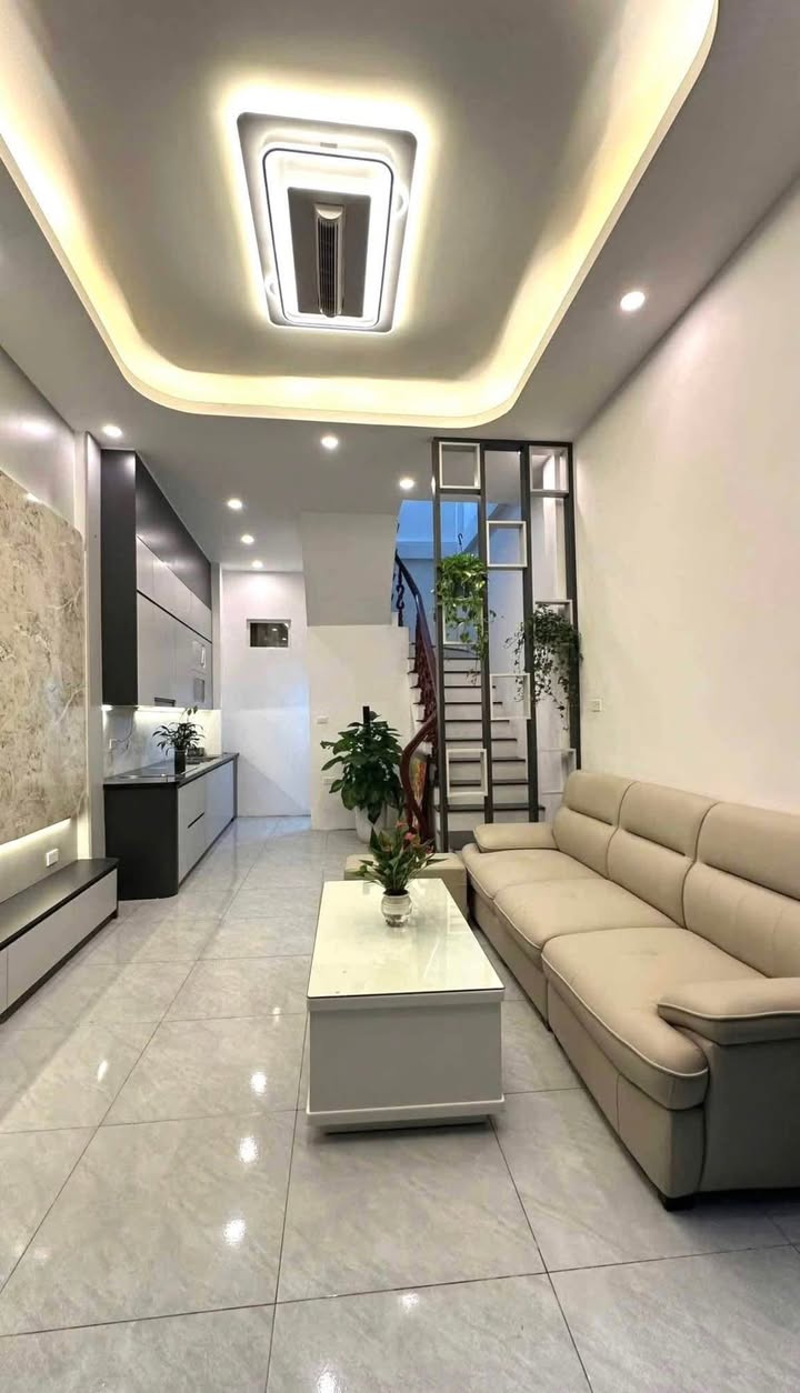 Nhà 45m² Ngọc Hồi, Thanh Trì - 4 Tầng, 4PN, Ô tô sát nhà, 5 Tỷ TL