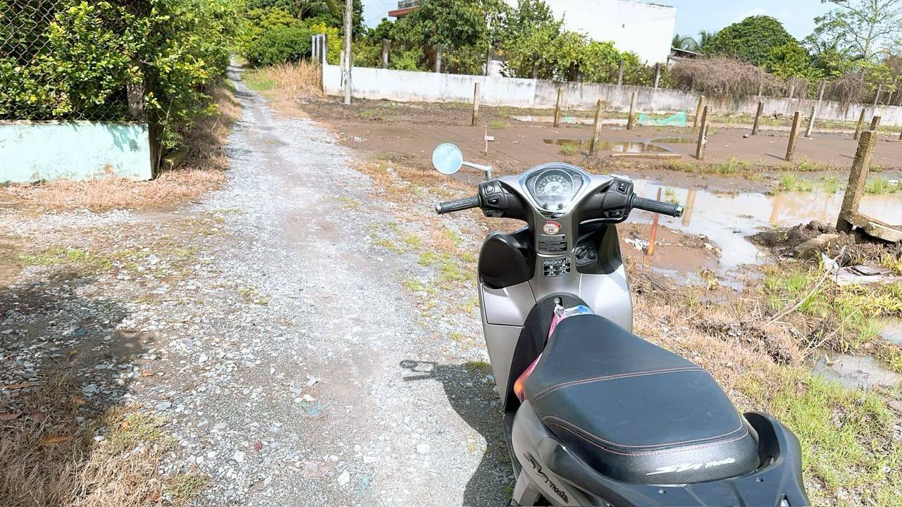 Bán Gấp Đất Vườn 930m² Long An - Giá 950 Triệu, Sổ Hồng Sẵn Sàng