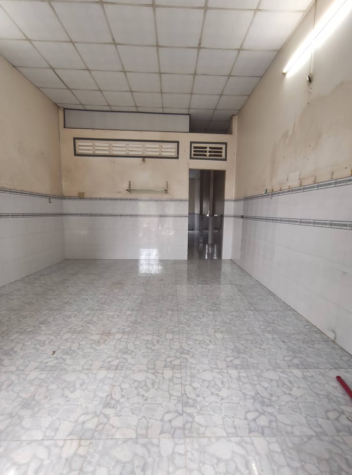 Nhà riêng Khu Tây Khánh 8 Long Xuyên - 3 triệu/tháng - Giá tốt hiếm có!