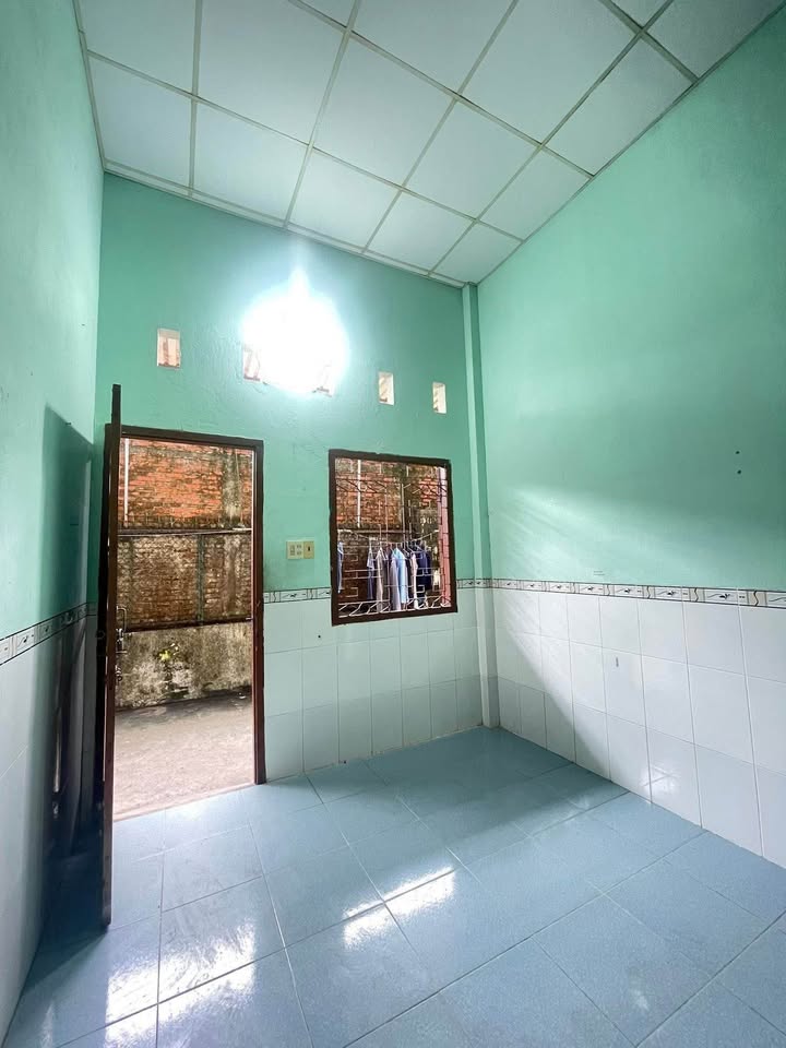 Phòng trọ Phong Nẫm 24m² - Hẻm ô tô, chỉ 1 triệu/tháng!