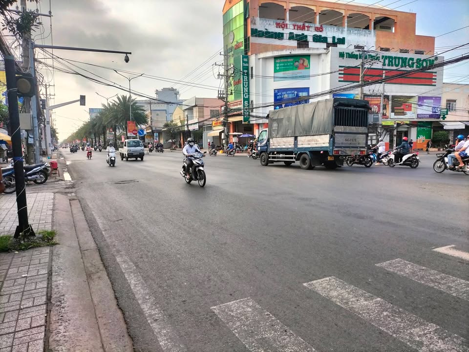 Nhà cấp 4 Mỹ Phước Long Xuyên 4 triệu - Sẵn sàng ở ngay