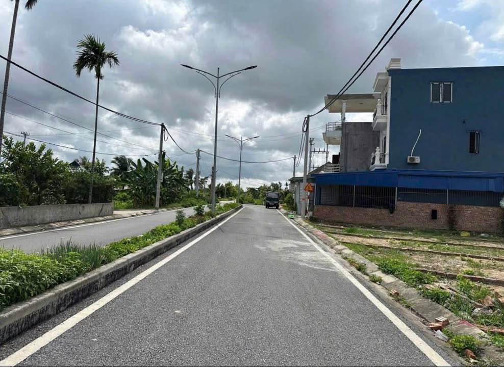 Đất nền Quảng Luận, Dương Kinh 60m² giá 2 tỷ - Sổ đỏ chính chủ!