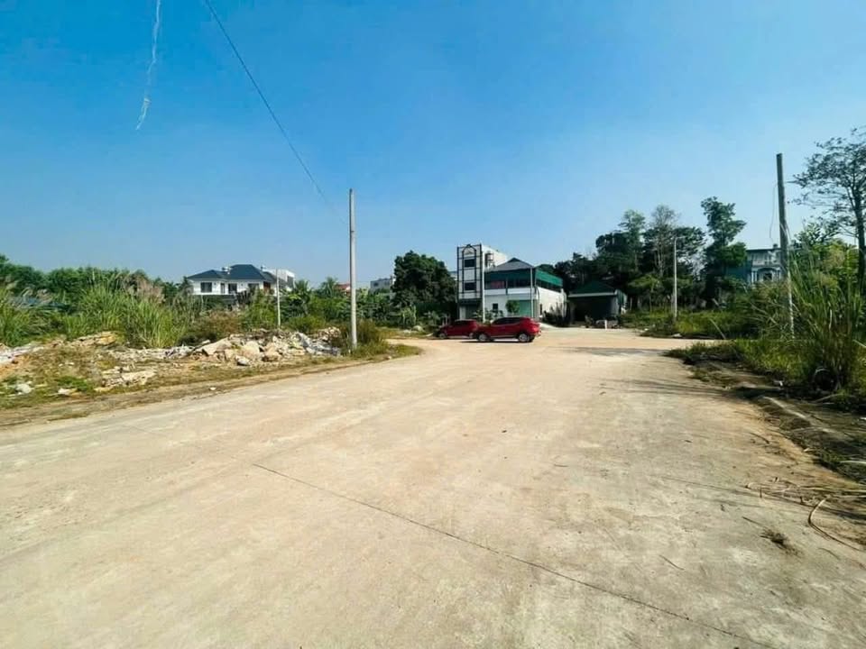 Đất nền Quang Trung, TP Thái Nguyên 100m² - Sổ đỏ chính chủ!