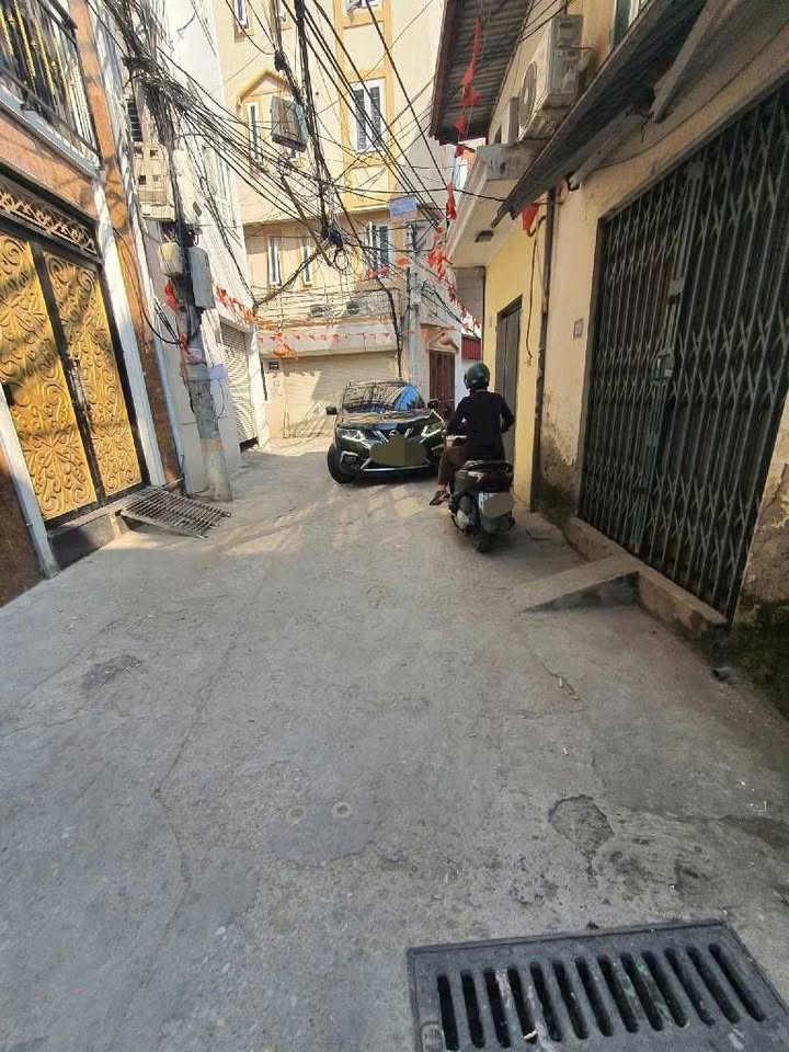 Đất Định Công, Hoàng Mai 62.8m² - Ô tô vào đất, Sổ đỏ sẵn sàng